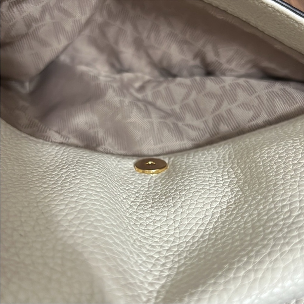 Michael Kors Cream Pebbled Leather Crossbody Bag - Picture 10 of 12